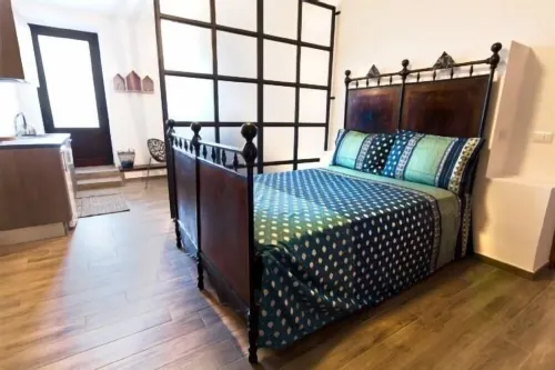 Self catering Residence Masnaiot for 2 people