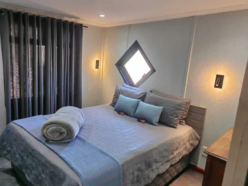 The Tiny Tin House Hotels in Worcester