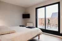 Modern villa with Spa 10 pers Hotels in Santec