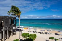 Sand Villa at Long Bay Villas: Ultra-luxury on the beach with 5-star service