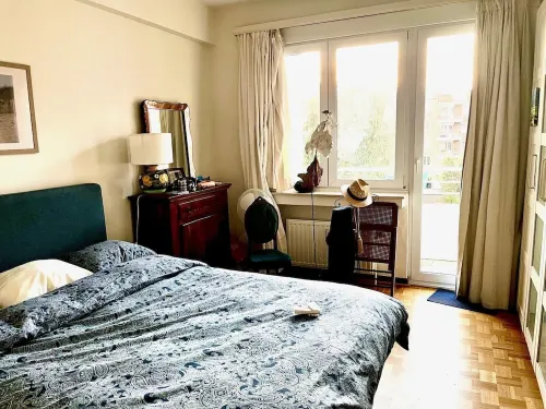 NEW! Spacious, bright 2-bedrm, Ixelles Solbosch, great amenities.  2-wk+ stays