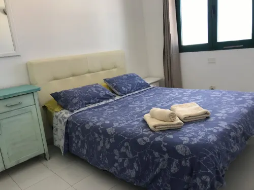 Cozy beachfront apartment with wonderful sunsets