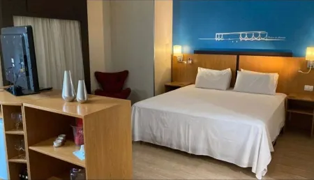 Quarto/flat no Hotel Comfort de Taguatinga Отели в г. Taguatinga