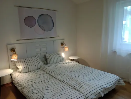 Das Pustehus in Grödersby, Weitblick Über Wiese und Feld zur Schlei Hotels in Grödersby