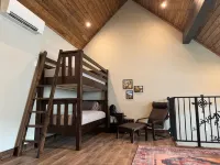 James River Hideout: Live Slow • Pristine Water • Premium Ozark Serenity! Hotel a Washington Township