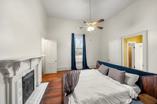 Victorian Retreat: Peace, Serenity, & Character