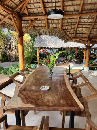 Casa Mia - Large Luxury Villa with private pool and 4 min walk to beach