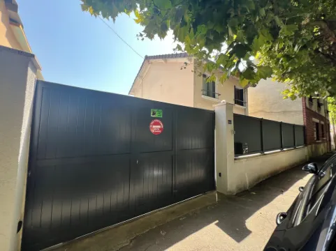 Un Joli Coin de Paradis Avec un Très Beau Jardin