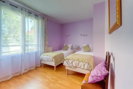 Apartment for 6 people near Disneyland Paris - Terrace - Underground parking Отели рядом с достопримечательностью «SEA LIFE Val d'Europe»