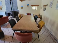 Maison chez Lilie Hotels in Vorey