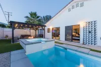 Private Resort, Heated Pool, Spa, Cabana