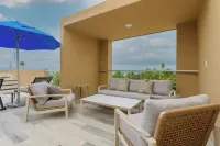 3-bedroom, beachfront, duplex penthouse, jacuzzi
