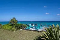 Aqua Vista 2 Bedroom Home - parking
