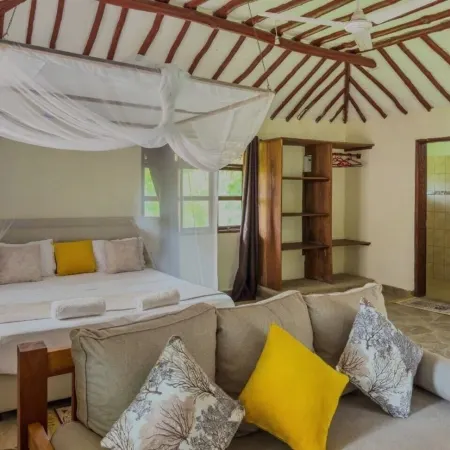 Raquel's Bliss Hotel Diani
