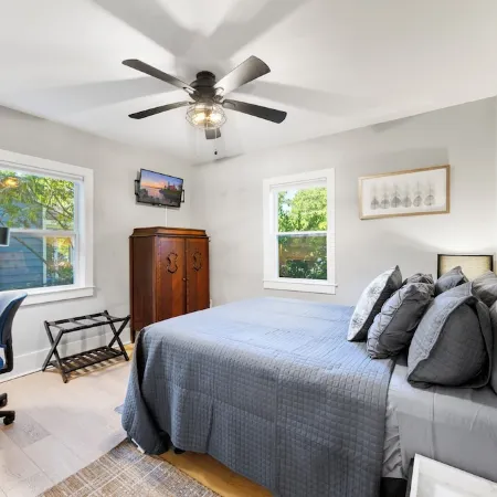 Quiet home in coveted Watts-Hillendale neighborhood.  Close to Duke Hospital/VA