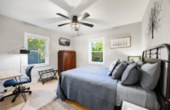 Quiet home in coveted Watts-Hillendale neighborhood.  Close to Duke Hospital/VA
