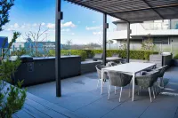 Park Avenue - Carnegie - Apartments