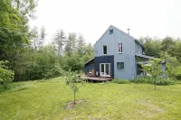 Light-filled cottage