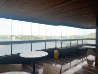 Cobertura Duplex na Praia do Canto em Frente ao mar