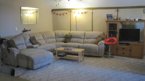 City Living Close To Every thing.Hospitals/ Airport /State Fair /SU/ Downtown