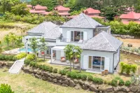 Luxury villa Petit Pinsonnelle - Swimming pool & Lagoon access - Cap-Est, Martinique