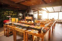 Chris Wellness Resort Hotel