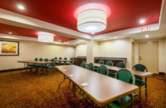 La Quinta Inn & Suites Summersville/New River National Park