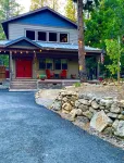 Perfect Home Base for Lakes, Trails, Snow Skiing!