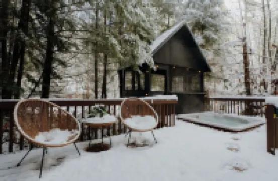 Newly Renovated/Hot Tub/Fire Pit/A Frame/BBQ/King