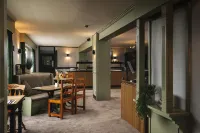 Inn for All Seasons