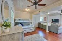 Lakefront Vacation Rental w/ Views & Hot Tub! - Wifi