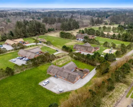 "Aane" - 1.8km from the Sea Hotels in Ulfborg