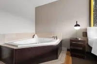 Super 8 by Wyndham Helen Hotels in Helen