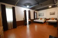 Aroma Ha Long Hotel Hotels near Bai Chay Beach