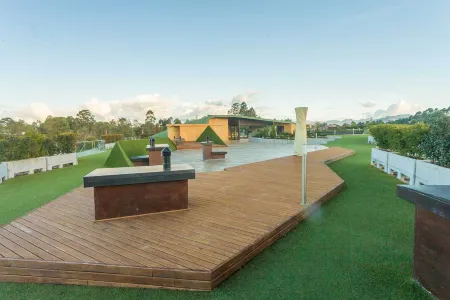 Apartasuite Cercana Al Aeropuerto Internacional Med