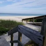 Main-Stay is a larger 2/1 central to all Naples