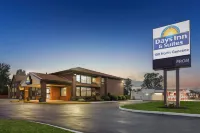 Days Inn by Wyndham Utica Hotels in Deerfield