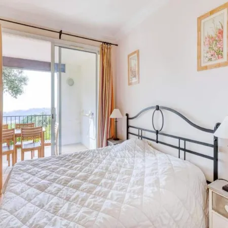 Bastides at the Restanques of St Tropez
