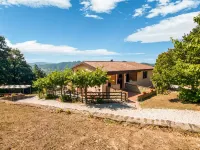 Farmhouse in Apecchio with Pool