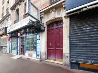 Apartment in Paris near Line 14 Metro