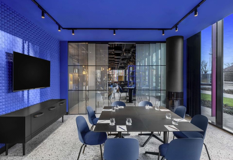 2. 이비스 부다페스..