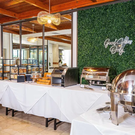 Regency Miami Airport by Sonesta