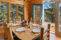 LOG CABIN w/Mtn View, Hot Tub, & Fireplace!