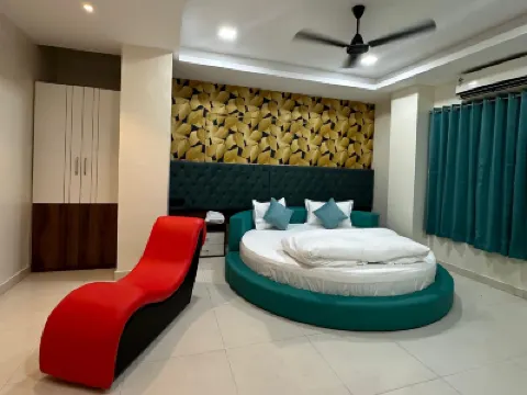 Hotel Elite Stay Hotels in Kharadi