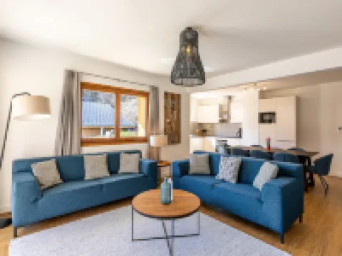 Alps Retreat w/ Hot Tub Hotels in Abondance