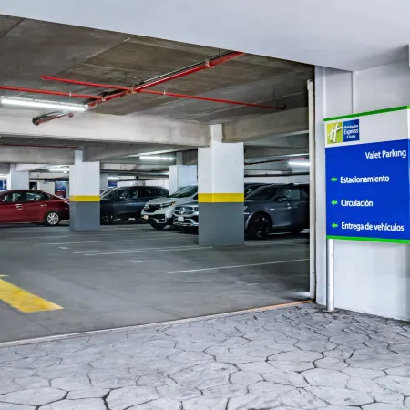 Holiday Inn Express & Suites PUEBLA ANGELOPOLIS by IHG