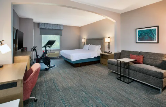 希爾頓歡朋酒店-貝德福德伯靈頓