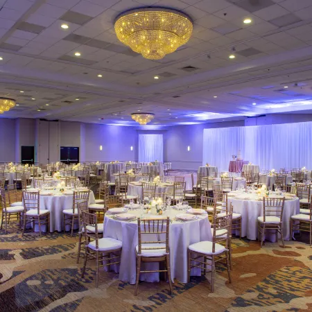 Embassy Suites by Hilton Portland Tigard