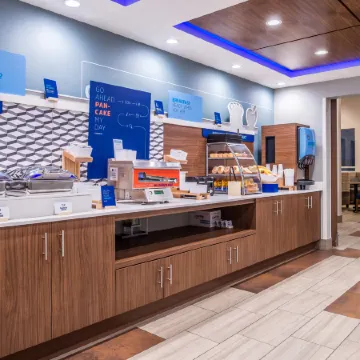 Holiday Inn Express MYSTIC - GROTON AREA by IHG