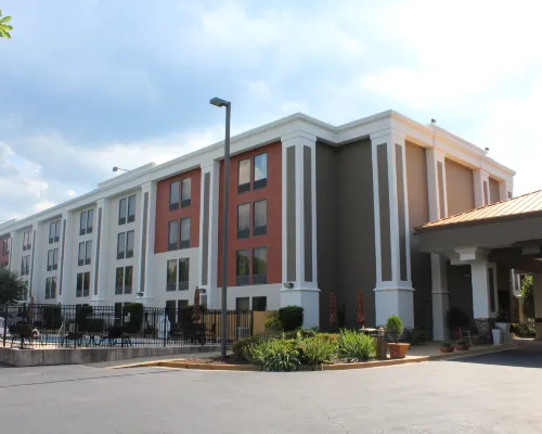 Holiday Inn Express 福賽斯 福賽斯酒店